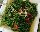 Foto langkah ke 2 dari resep Cah kangkung saori saus tiram.