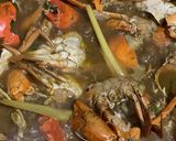 Foto langkah ke 2 dari resep Kepiting Saus Asam Manis Pedas.