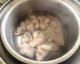 👩🏻‍🍳剝皮辣椒雞湯的食譜步驟2照片