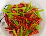 صورة لخطوة 2 من وصفة فاهيتا دجاج 🌶🤤