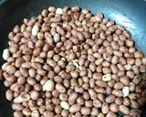 Hình bước làm 1 của món Đậu phộng sốt mắm đường