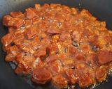 Foto del paso 1 de la receta: Macarrones con tomate y chorizo