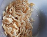 Foto langkah ke 1 dari resep 76. Nasi Goreng Udang Rebon.