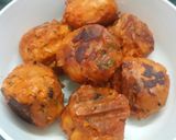 A picture of step 5 of Veg Tandoori Momos with fìŕè roasted Mexican Tomato Salsa.