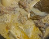 Foto langkah ke 3 dari resep Kari Ayam Telur Tahu Bumbu Sederhana.