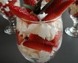 Epres pohárkrém 🍓 recept fázis 3 fotója