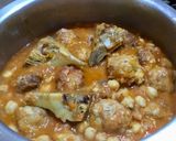 Foto del paso 9 de la receta: Guiso de albóndigas de bacalao