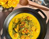 Foto langkah ke 4 dari resep Gulai Udang Selada Air.