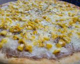 Foto langkah ke 6 dari resep Cheesy Tuna Melt Pizza.