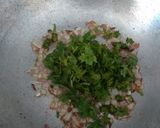पोटॅटो स्पिनच बॉल्स (potato spinach ball recipe in marathi) रेसिपी स्टेप 4 फोटो 