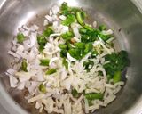 સેઝવાન ફ્રાઇડ રાઈસ (Schezwan Fried Rice Recipe In Gujarati) રેસીપી સ્ટેપ2ફોટો