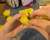 A picture of step 4 of Curry Bao Buns.