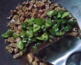 Foto langkah ke 3 dari resep Tumis Tempe Cabe Gendot.
