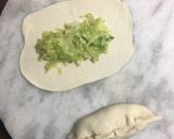 A picture of step 5 of Vegetable Momo.