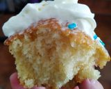Foto del paso 8 de la receta: Cupcakes de vainilla sencillos y esponjosos