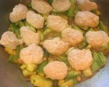 A picture of step 6 of Jal Bhara Chichinga / Steamed fritters in Snake Gourd curry.