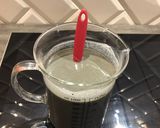 Foto del paso 5 de la receta: Croquetas de gambas, choco y tinta de calamar con ajetes en Thermomix TM5