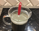 Foto del paso 5 de la receta: Croquetas de gambas, choco y tinta de calamar con ajetes en Thermomix TM5