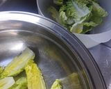 Foto del paso 2 de la receta: Ensalada de salmón ahumado con salsa kéfir de cebollino