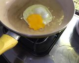 Foto langkah ke 1 dari resep Telor kecap sederhana (cocok buat sarapan) #dirumahaja.