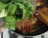 Foto langkah ke 6 dari resep Enoki tumis pedas.