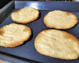 Foto del paso 4 de la receta: Coca de aceite con aroma a brasa a la mediterránea