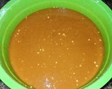 Foto langkah ke 5 dari resep Bolu Karamel Sarang Semut.