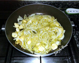 Foto del paso 3 de la receta: Pollo de corral en salsa. Receta clásica
