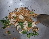 A picture of step 2 of Rava Upma.