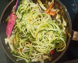 Foto del paso 7 de la receta: Fideos fritos de calabacín con ternera 🇨🇳. Sin gluten/keto