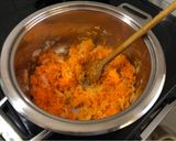 Fenyvesi töltött lángos recept fázis 3 fotója