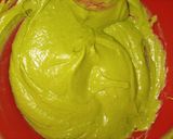 A picture of step 5 of Surprise Green Velvet Cupcakes.