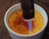 Foto langkah ke 4 dari resep Resep Creme Brulee Enak dan Gampang.
