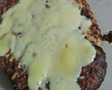 Foto langkah ke 1 dari resep Omelet mie mozarella / martabak mi mozarella.