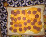 Foto del paso 2 de la receta: Sándwich de cheddar y salchichas