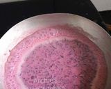 A picture of step 3 of Beetroot basundi.