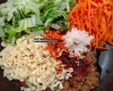 Foto langkah ke 4 dari resep Mie Instan Noodle Huck.