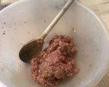 A picture of step 3 of Pork meatball pho.
