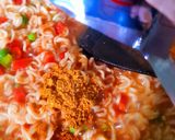 A picture of step 4 of White Sauce Maggi Bowl.