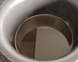 A picture of step 1 of शेवग्याच्या शेंगाचे लोणच.