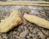 Foto del paso 3 de la receta: Ñoquis de queso Port Salut fáciles y rápidos