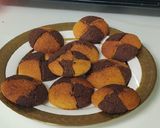 आटा,सूजी से बने चॉकलेट बिस्कुट (Aata suji se bne chocolate biscuit recipe in Hindi) रेसिपी चरण 3 फोटो