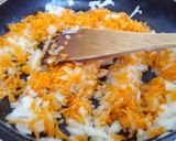 Foto del paso 2 de la receta: Salsa boloñesa (salsa ragú)