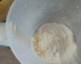 A picture of step 4 of Bhajia with rice flour.
