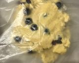 Gambar langkah 5 resipi Lemon Bluberry Scones.