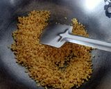 मुंग दाल का हलवा (moong dal ka halwa recipe in Hindi) रेसिपी चरण 2 फोटो