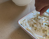 Foto del paso 5 de la receta: Tarta de galletas, nata y lima