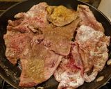 Foto del passaggio 4 della ricetta Scaloppine di grass fed al marsala