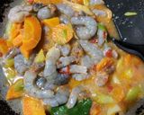 Foto langkah ke 3 dari resep Sayur Brokoli Udang.