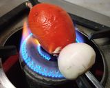 A picture of step 1 of Roasted tomato sauce.